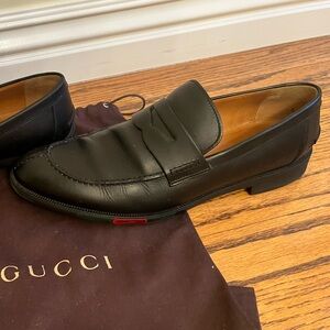 Gucci Classic Black Leather Men's Loafers